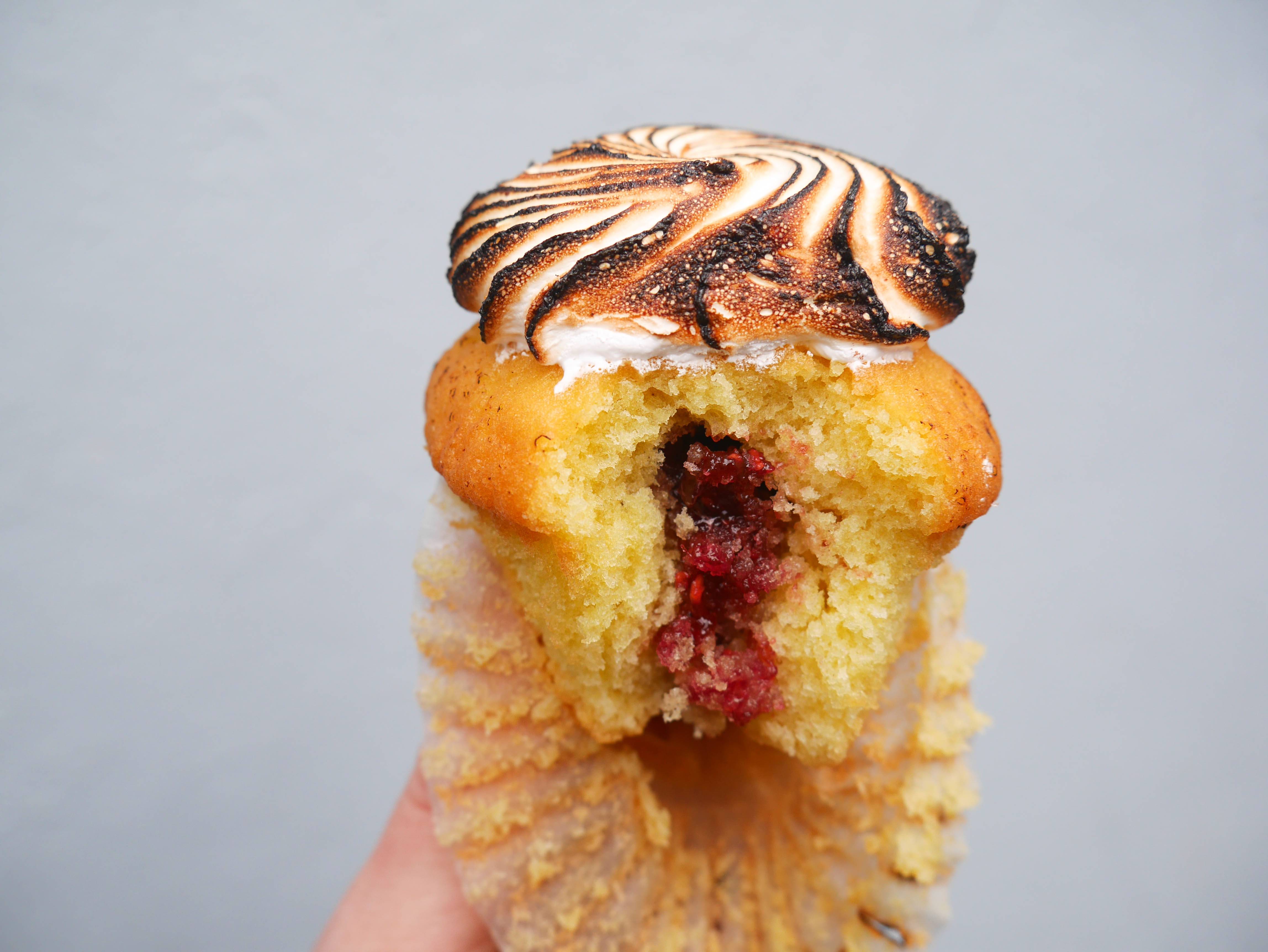 Buttercup bake shop - lemon meringue cupcake