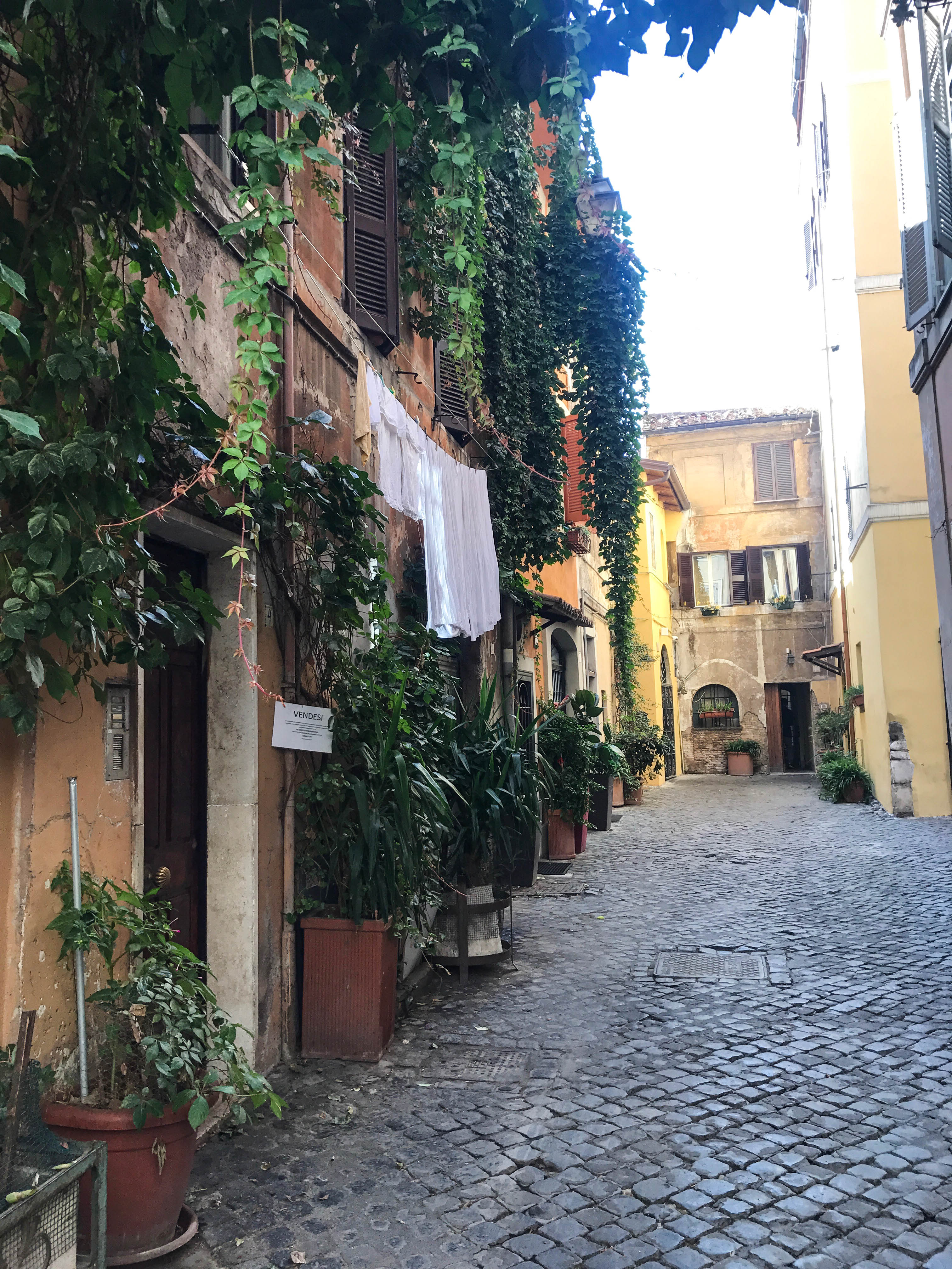 the most instagrammable places in rome - Vicolo Della Torre