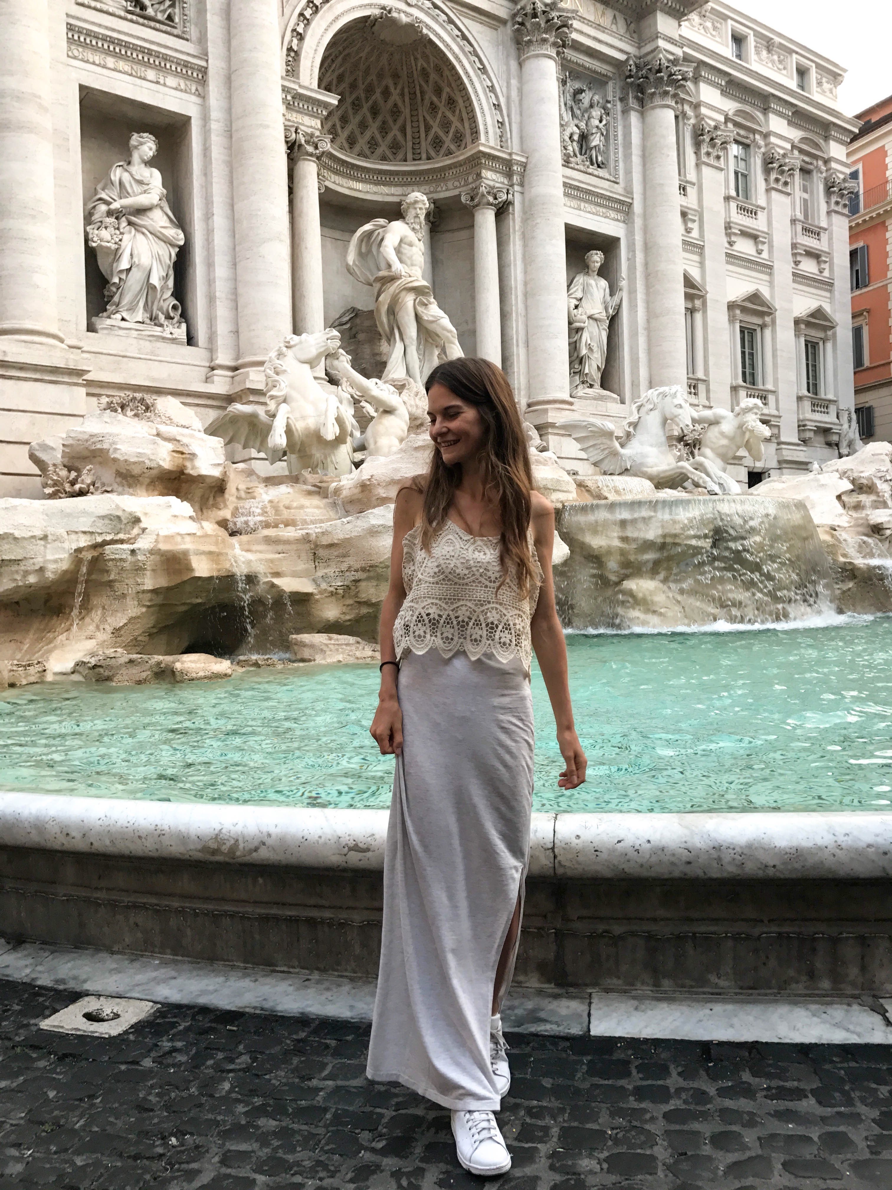 the most instagrammable places in rome - the trevi fountain