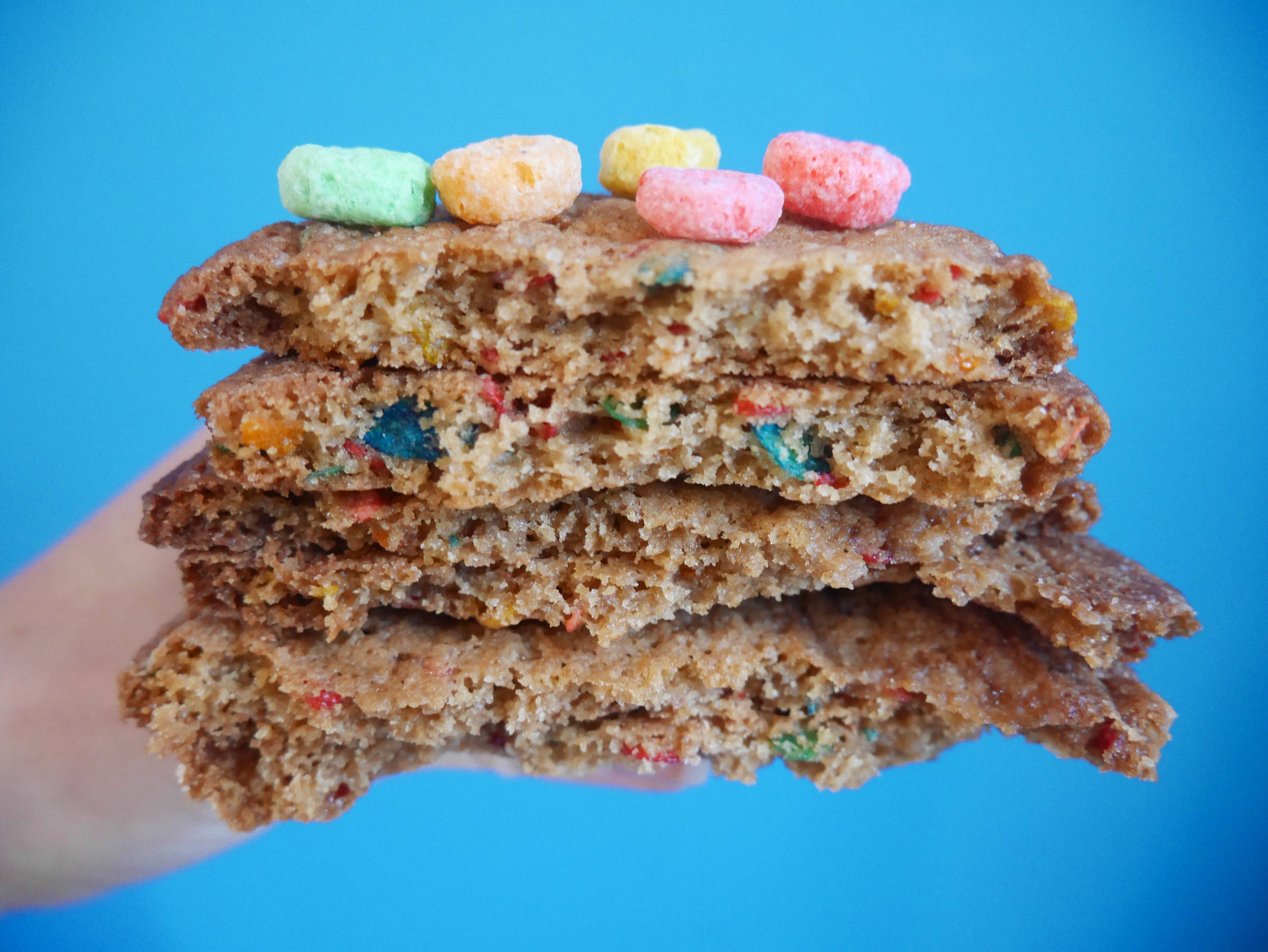 Cereal & Chill Amsterdam - fruity pebble cookies