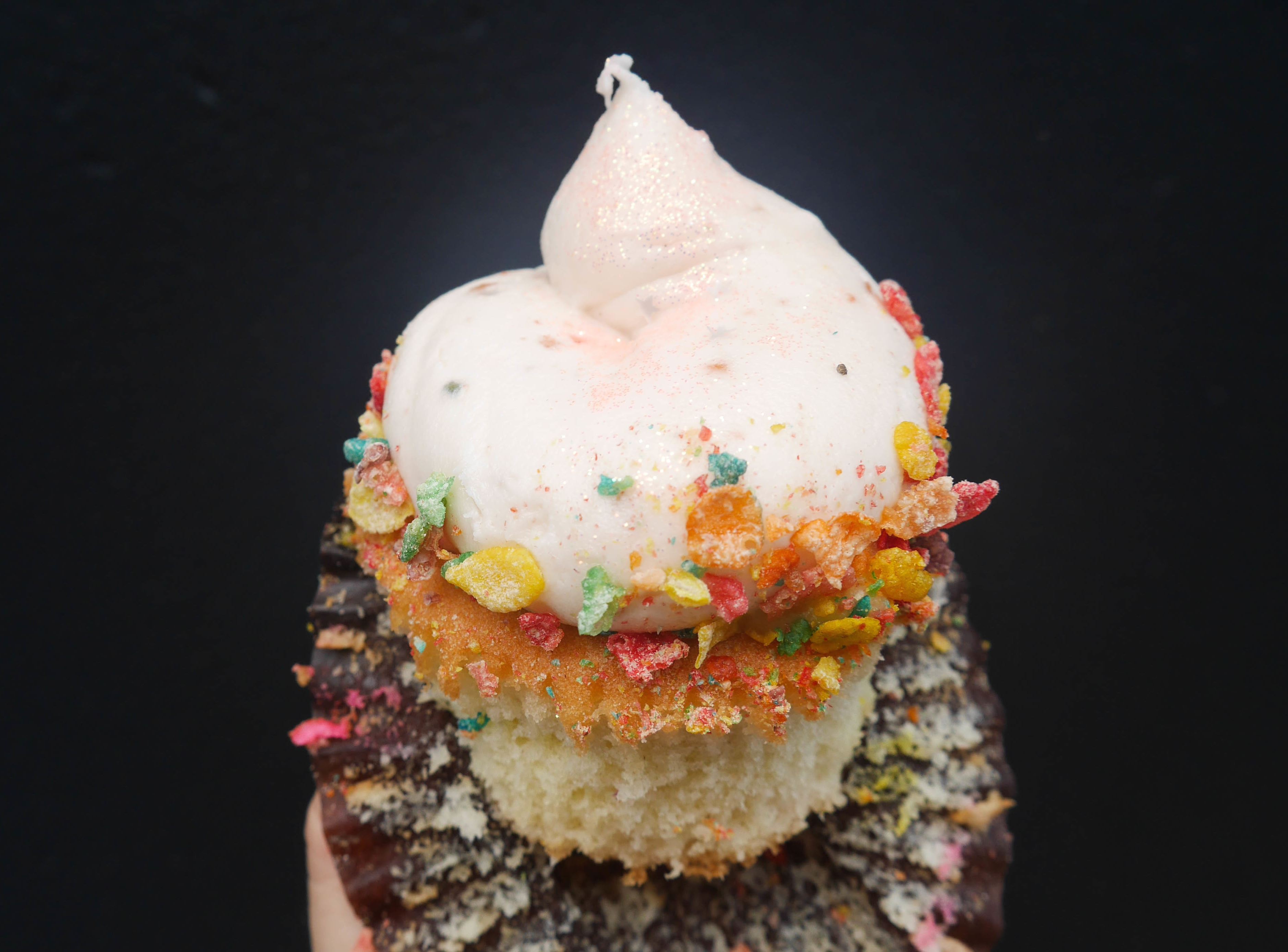City Cakes - One Love Cupcake