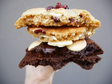 ben's cookies - white chocolate cranberry cookie & triple chocolate chunk