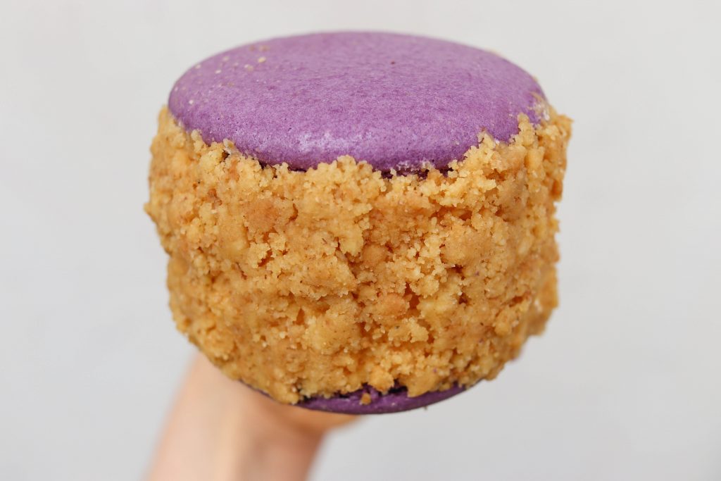 macaron ice cream sandwich-Yolkin London